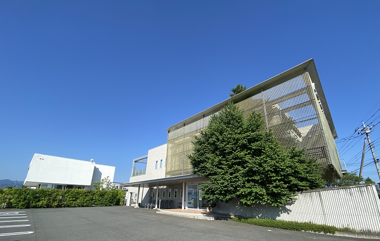 カラースクラブ導入事例 いとう眼科様 外観画像