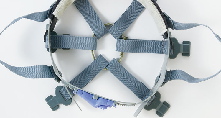 ラチェット式調整（ヘルメット）