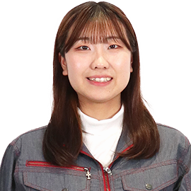 ワークユニフォームの個性的なスタッフをご紹介します