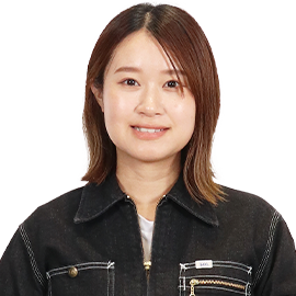 ワークユニフォームの個性的なスタッフをご紹介します