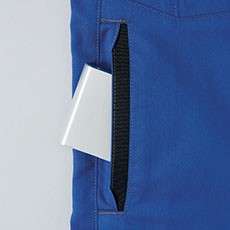 作業中も中身が飛び出しにくいターンポケット